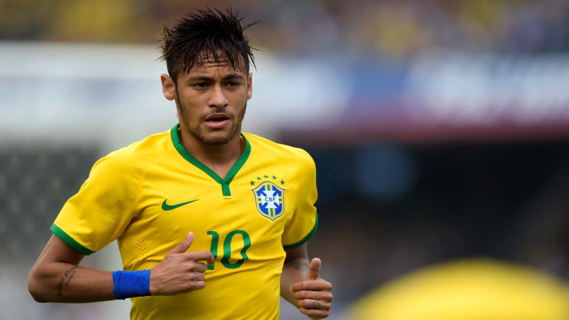 当梅西在安联球场打篮球,弗拉霍维奇跨界统治NBA季后赛的荒诞现实