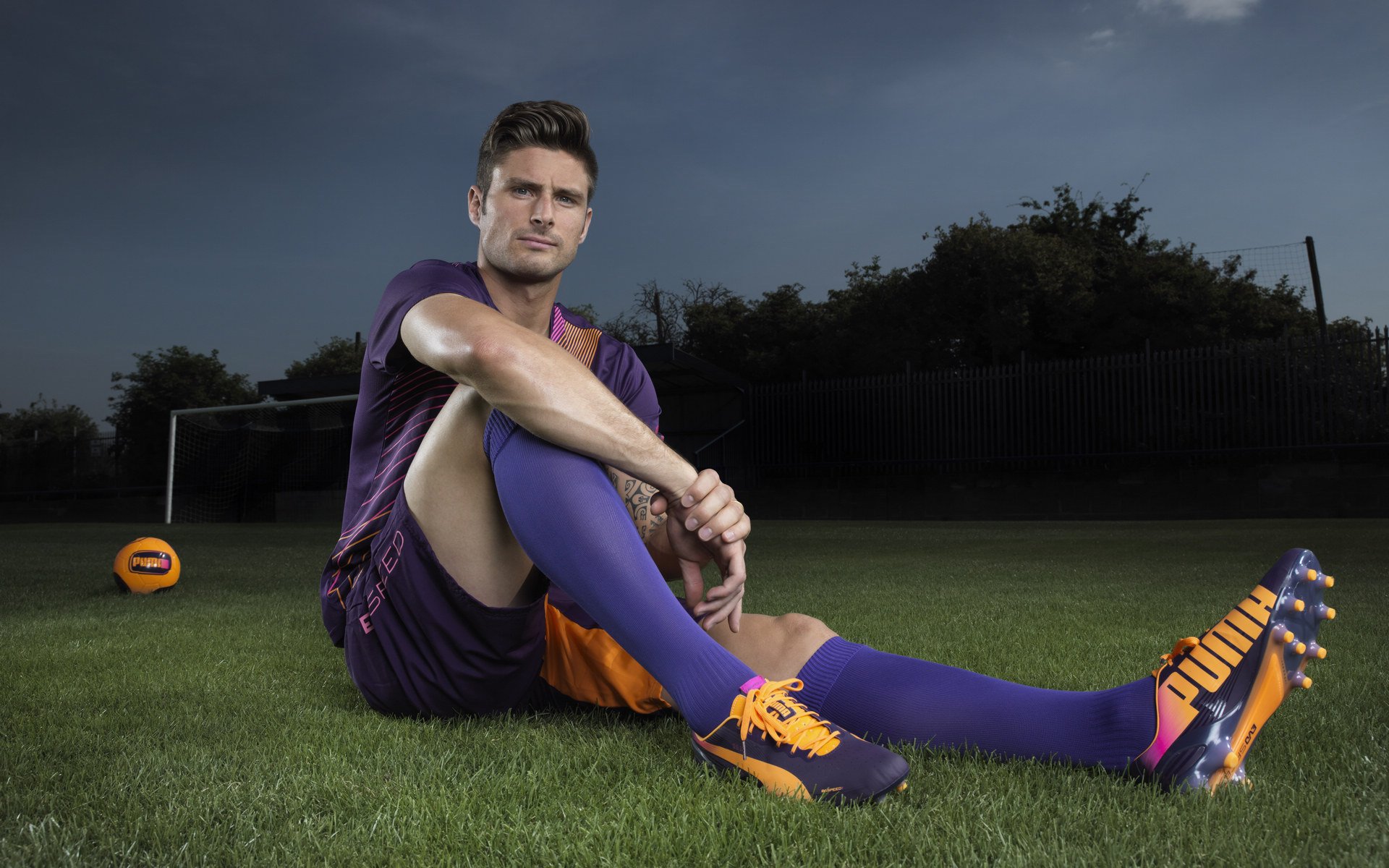 开云体育登录-范弗里特变身范弗利特，三分箭雨浇灭独行侠！